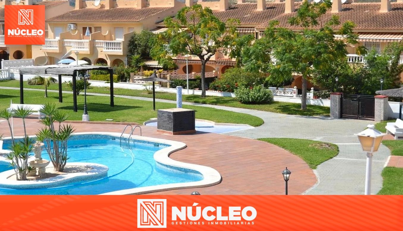 Exterior view of Planta baja for sale in El Campello  with Terrace, Furnished and Community pool