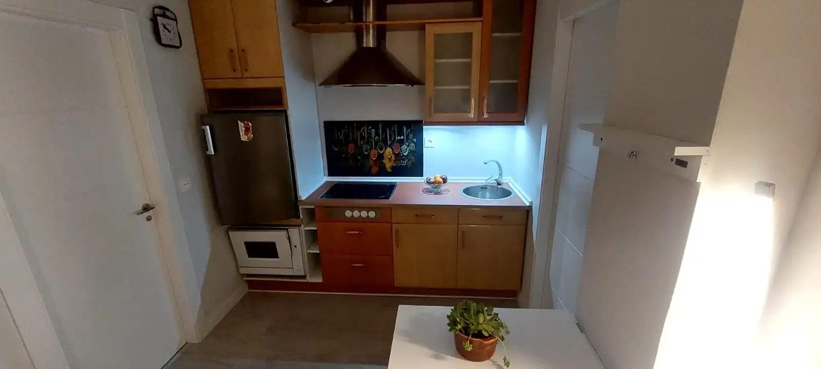 Kitchen of Flat for sale in Valladolid  with Heating, Parquet flooring and Furnished
