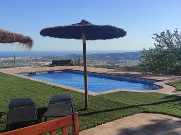 Casa rústica con piscina en venta en Carretera de Arenas 10