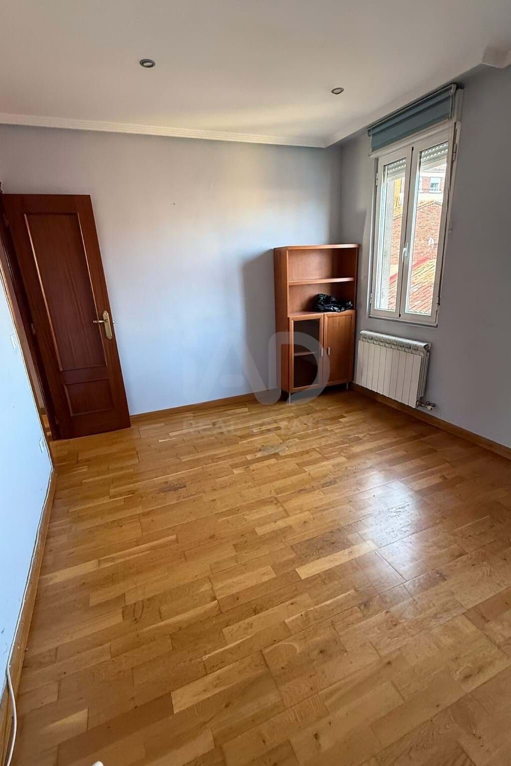 Bedroom of Flat for sale in León Capital   with Heating and Terrace