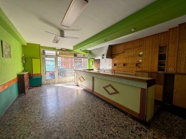 Local comercial en venda a Avenida de Nocedo 19