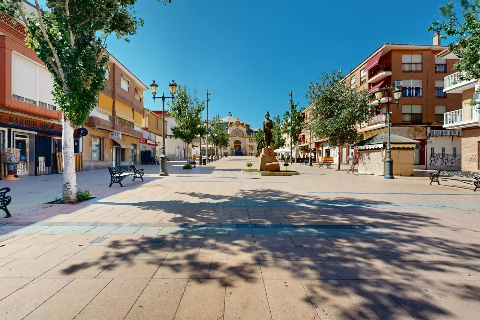 Vista exterior de Piso en venta en La Unión con Trastero