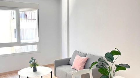 Foto 4 de Apartament en venda a Parque Victoria Eugenia, Málaga Capital