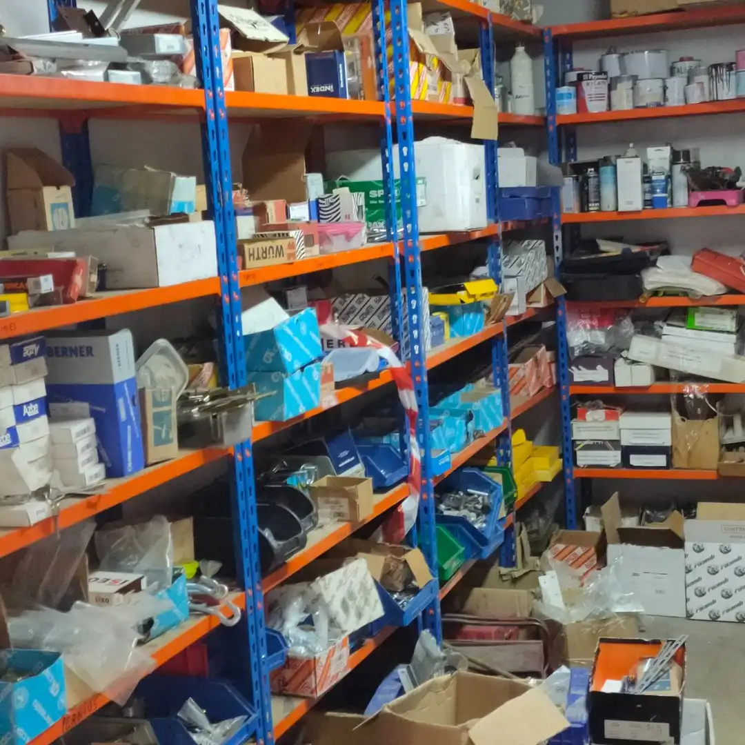 Fabrikhallen zur Miete in L'Arboç