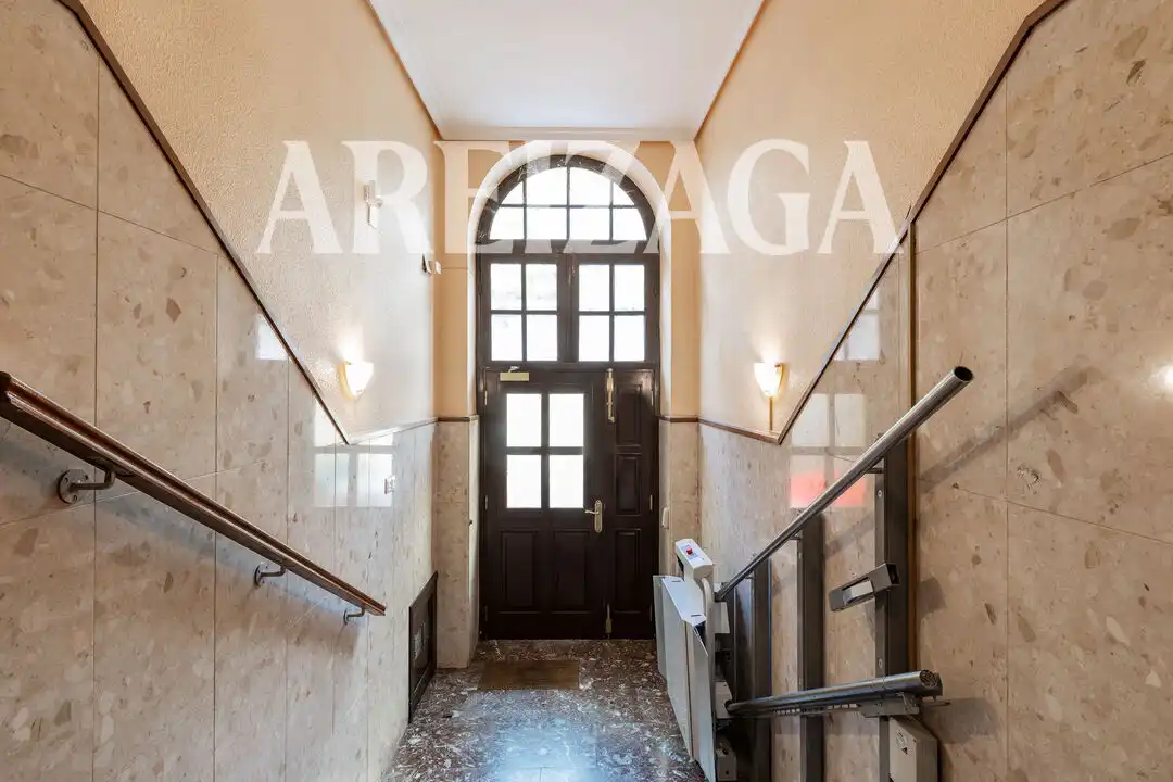 Flat with lift for sale in Bordatxipi Pasealekua, imagen 28