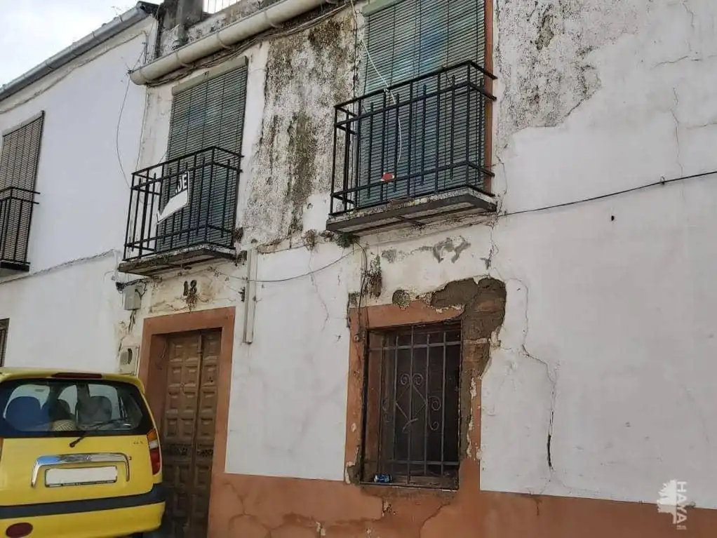 House for sale in Cantones
