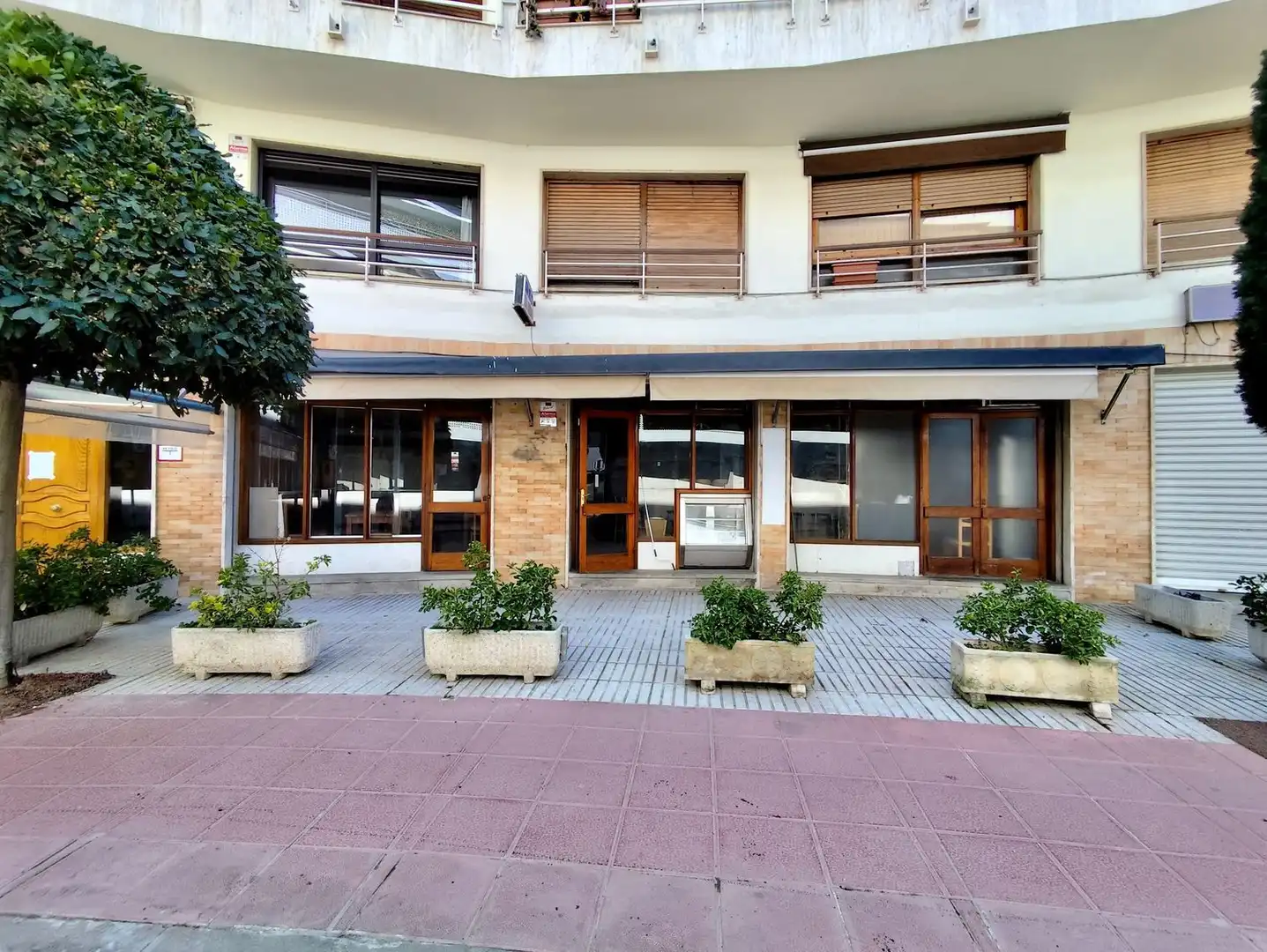 Gewerbefläche zum Verkauf in Calle Barcelona