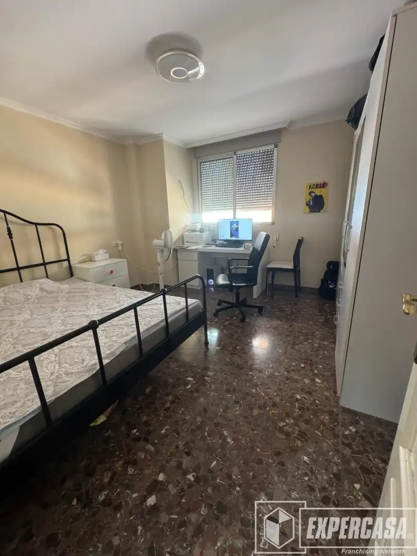 Schlafzimmer von Country house zum Verkauf in Albal mit Klimaanlage und Terrasse