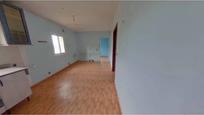 Sala d'estar de Pis en venda en  Barcelona Capital amb Parquet i Terrassa
