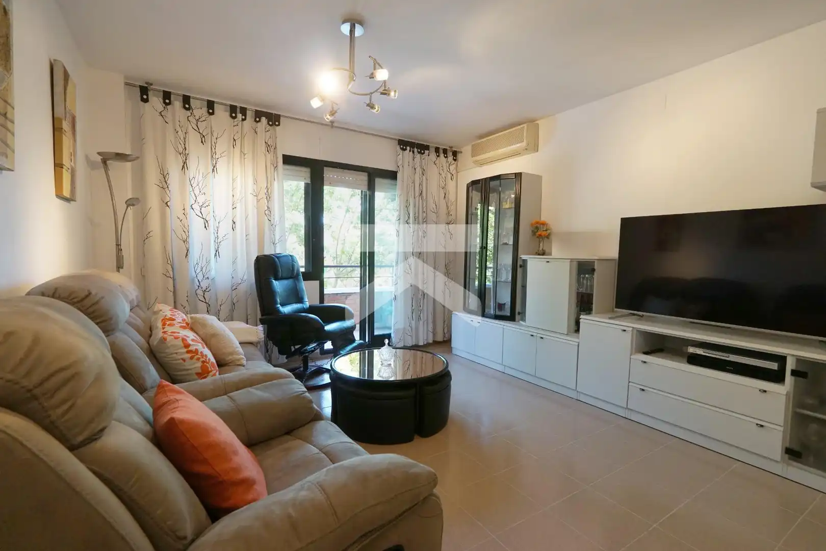 Sala de estar de Piso en venta en Tarragona con Aire acondicionado, Calefacción y Balcón