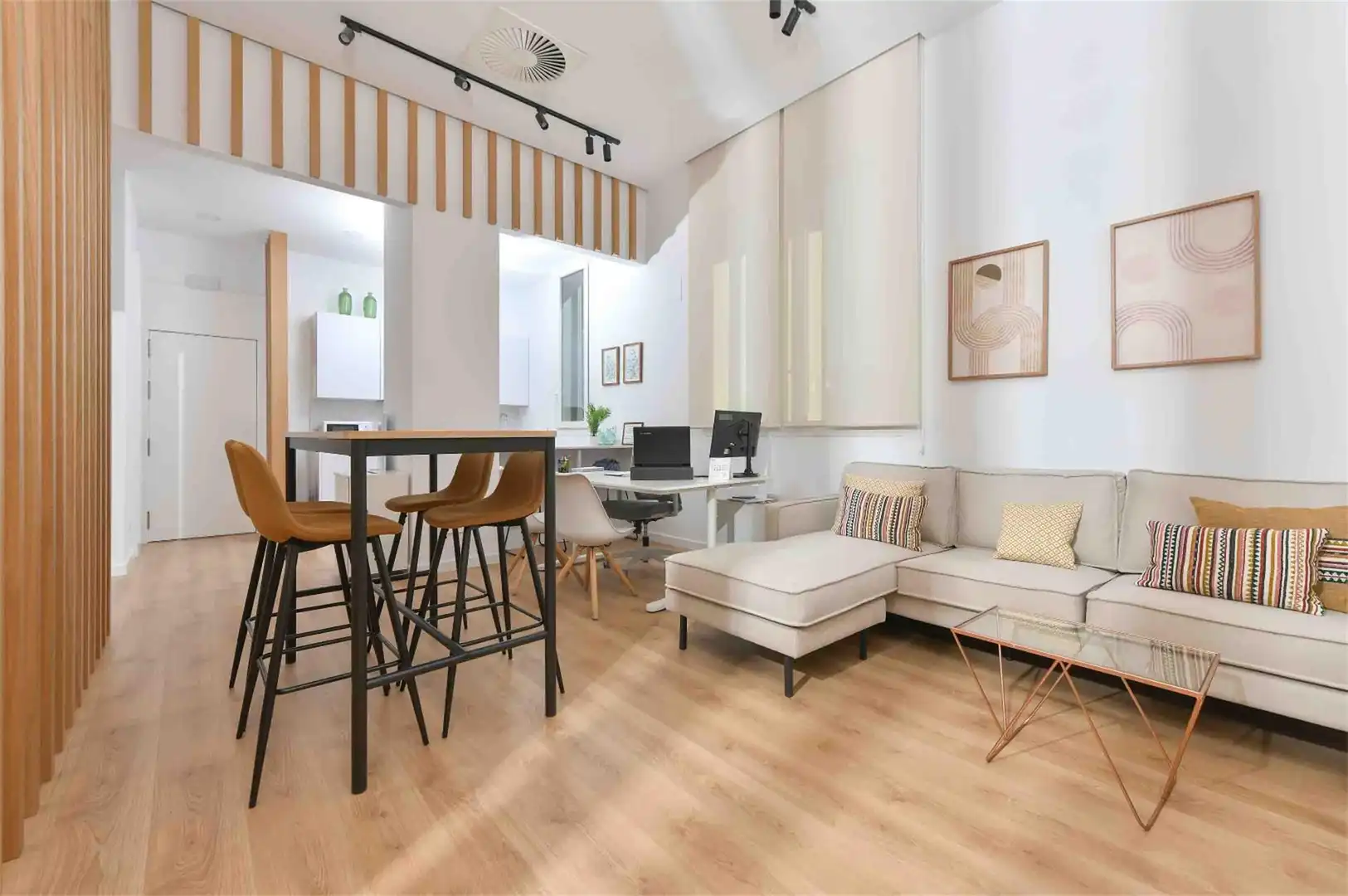 Local en venta en Calle Amperio, 1, Sta. Aurelia - Cantábrico - Atlàntico - La Romería