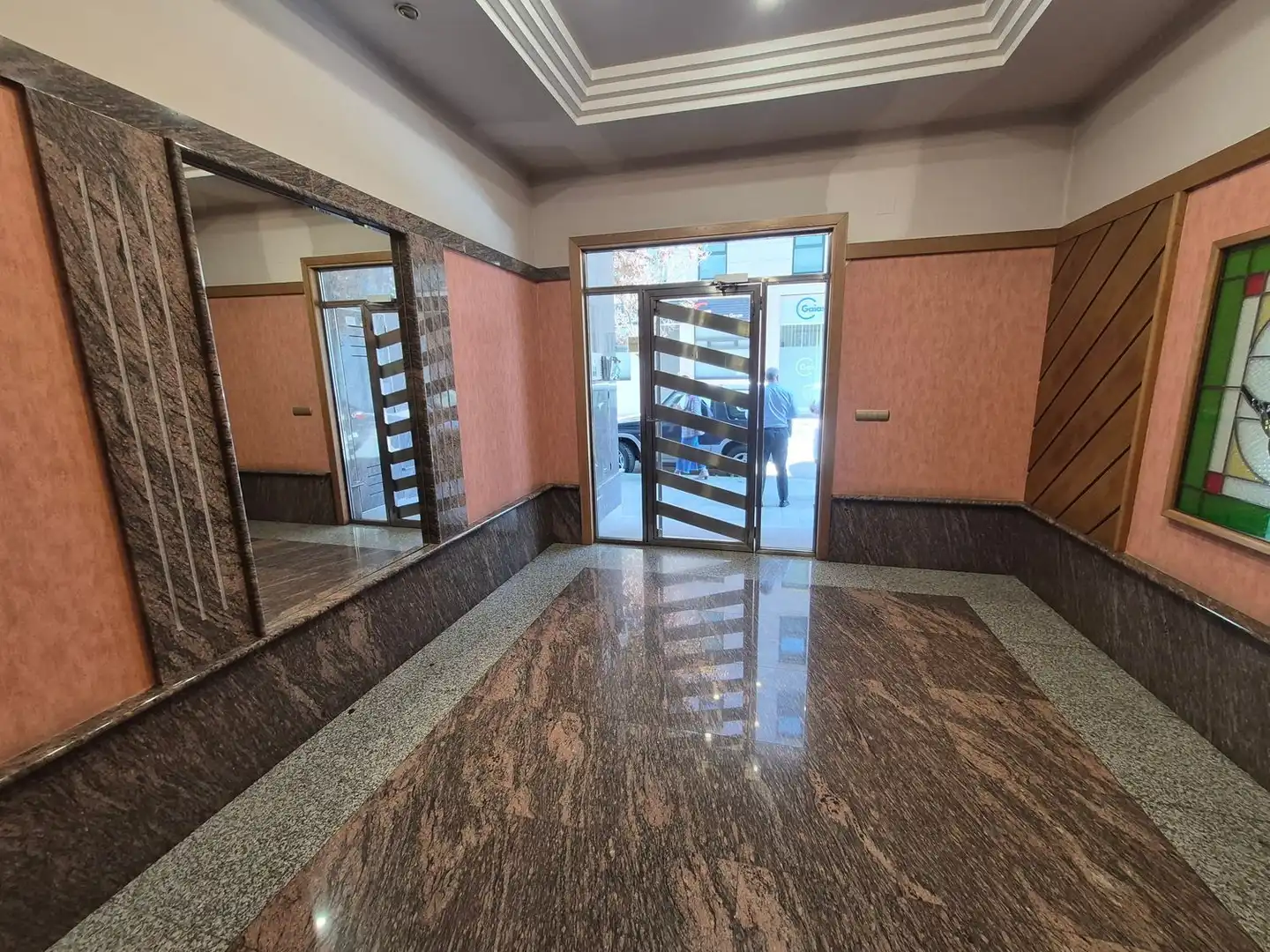 Piso de alquiler en Santiago de Compostela  con Parquet y Trastero