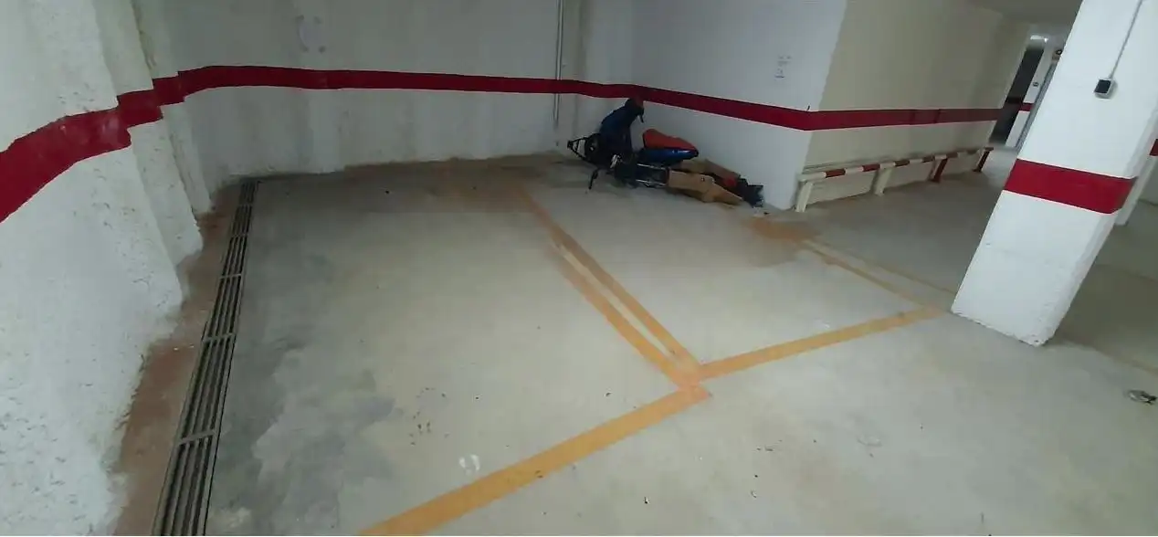 Einzelparkplatz zum Verkauf in Carrer els Dolors 58, imagen 4