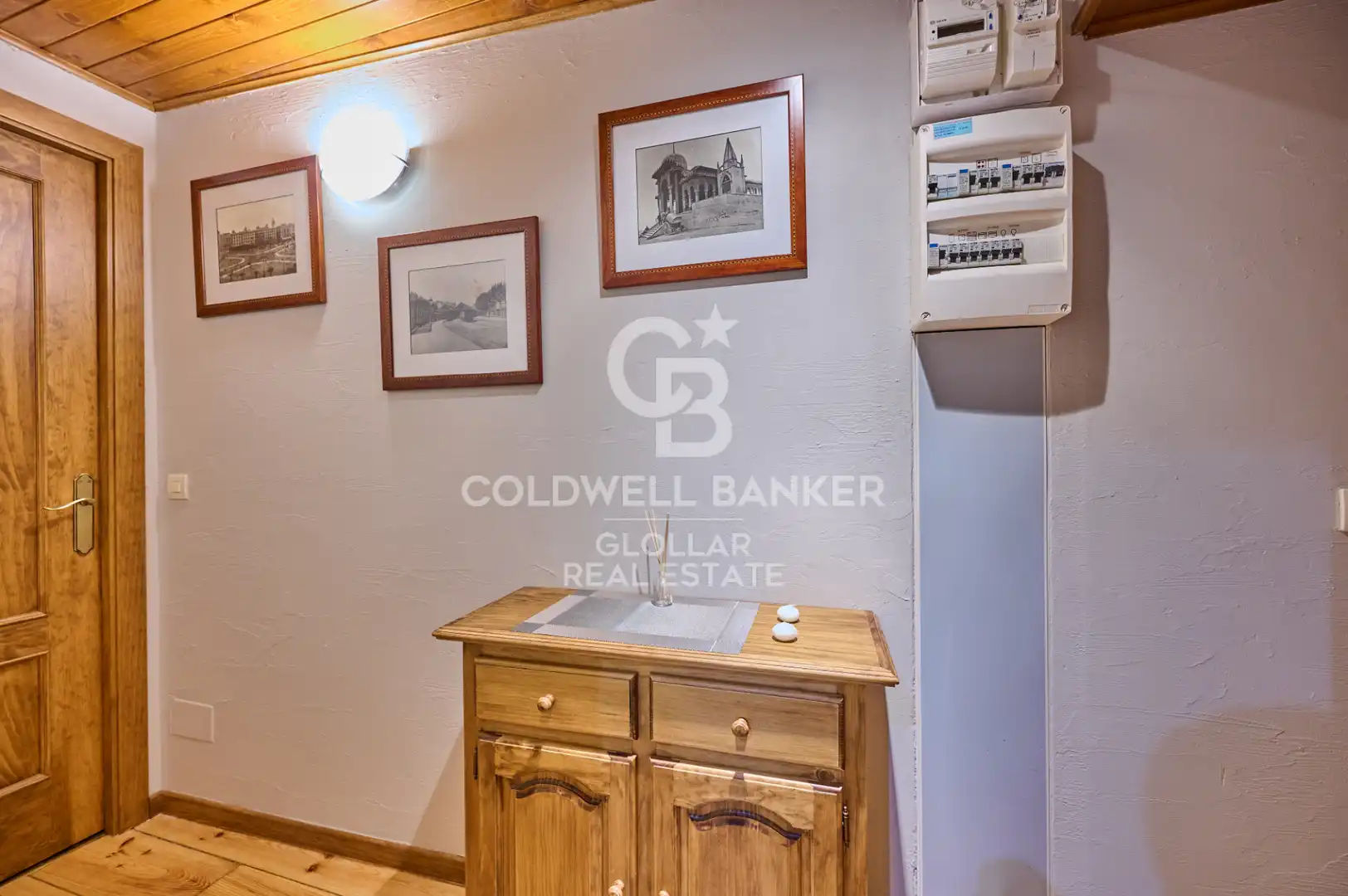 Studio zur Miete in Place Saint-Pierre, imagen 3