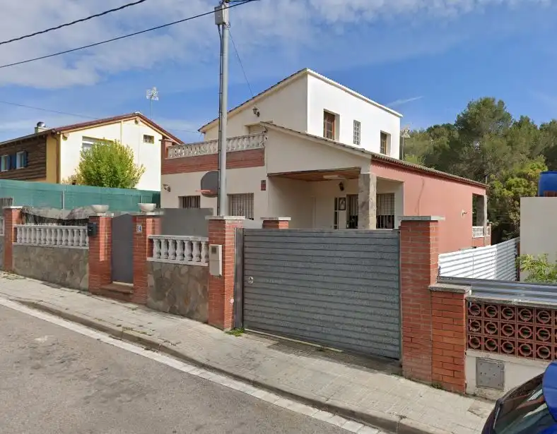 Exterior view of Flat for sale in Rubí