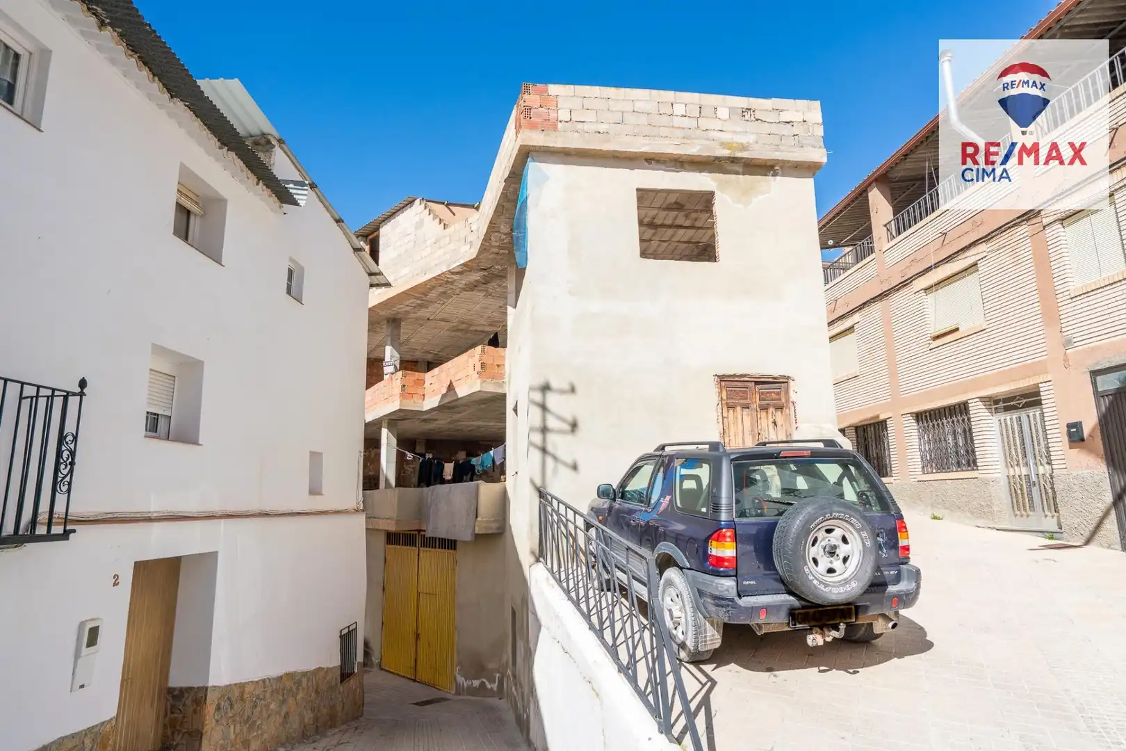 Vista exterior de Piso en venta en Zújar