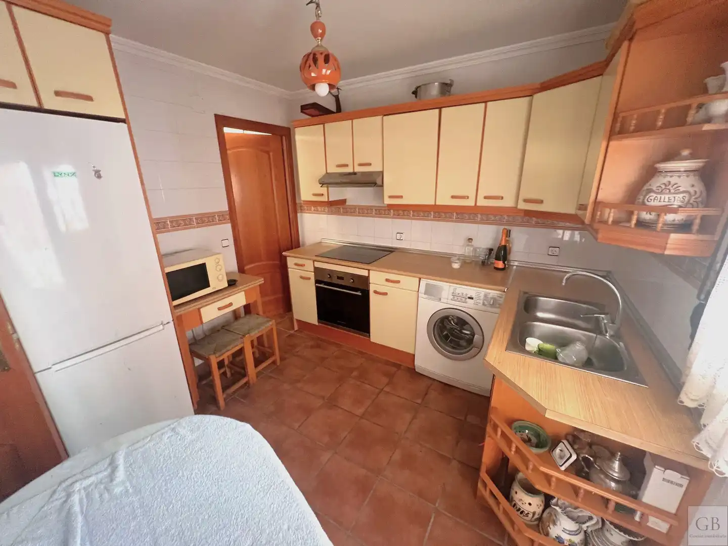 Cuina de Casa o xalet en venda en Toledo amb Calefacció, Jardí privat i Terrassa