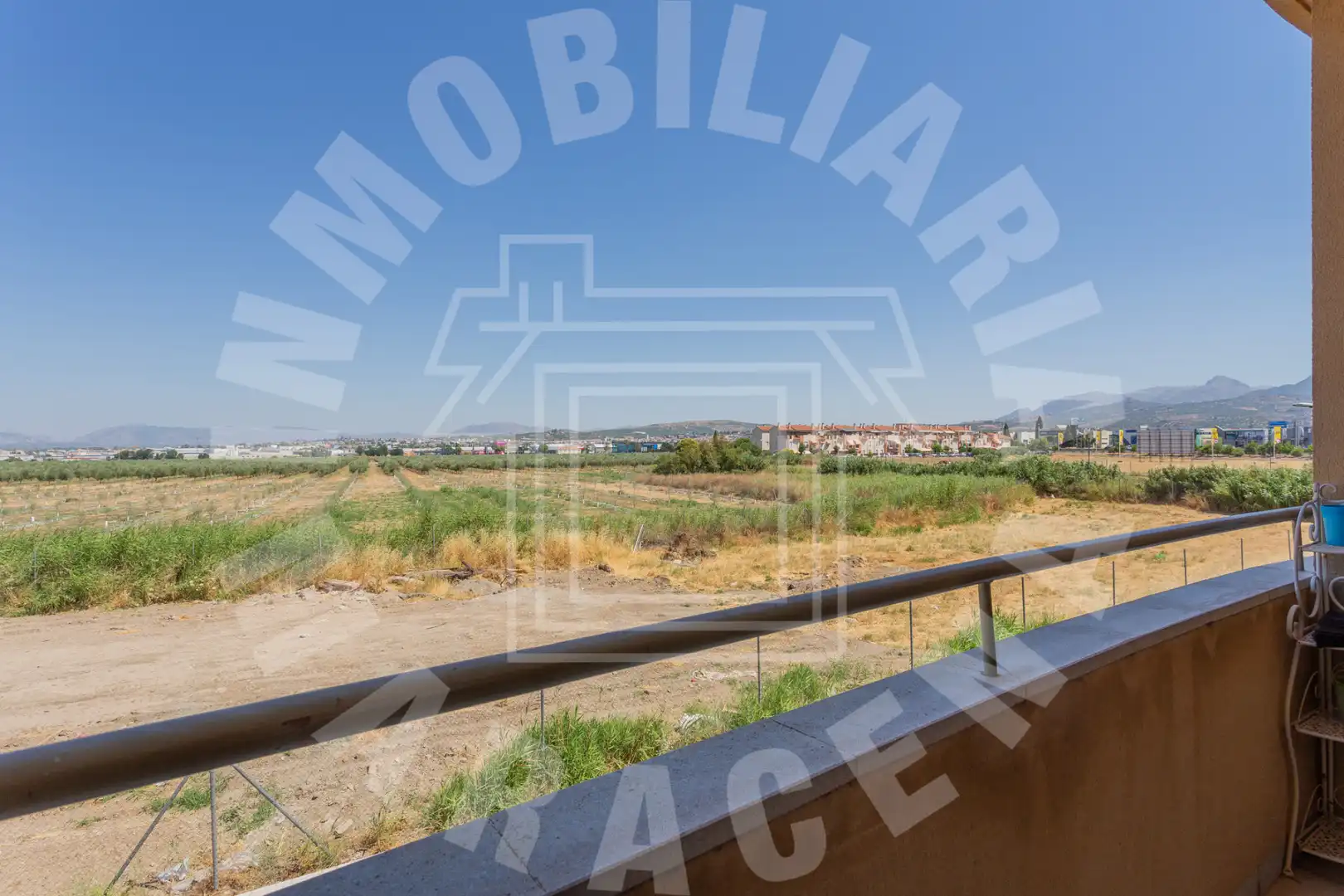 Apartamento en venta en Maracena con Calefacción, Parquet y Terraza