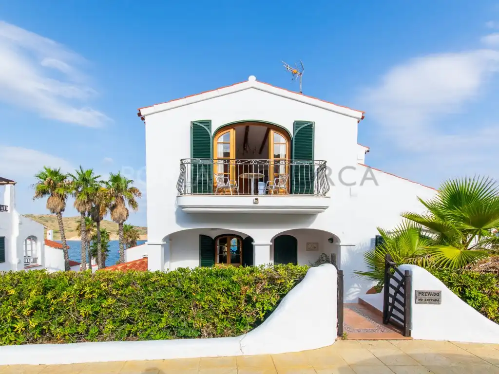 Vista exterior de Casa o xalet en venda en Es Mercadal amb Terrassa i Piscina