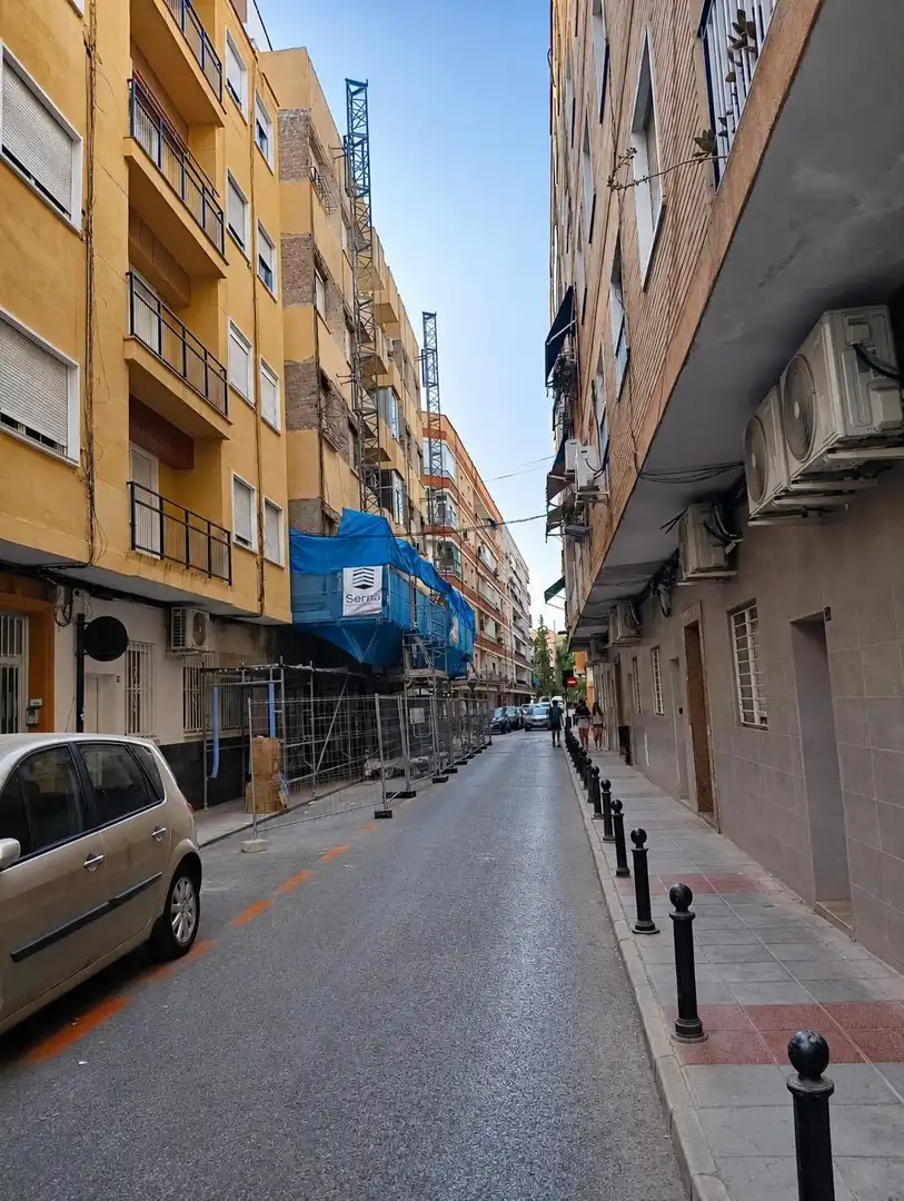 Vista exterior de Pis en venda en Murcia amb Terrassa i Balcó