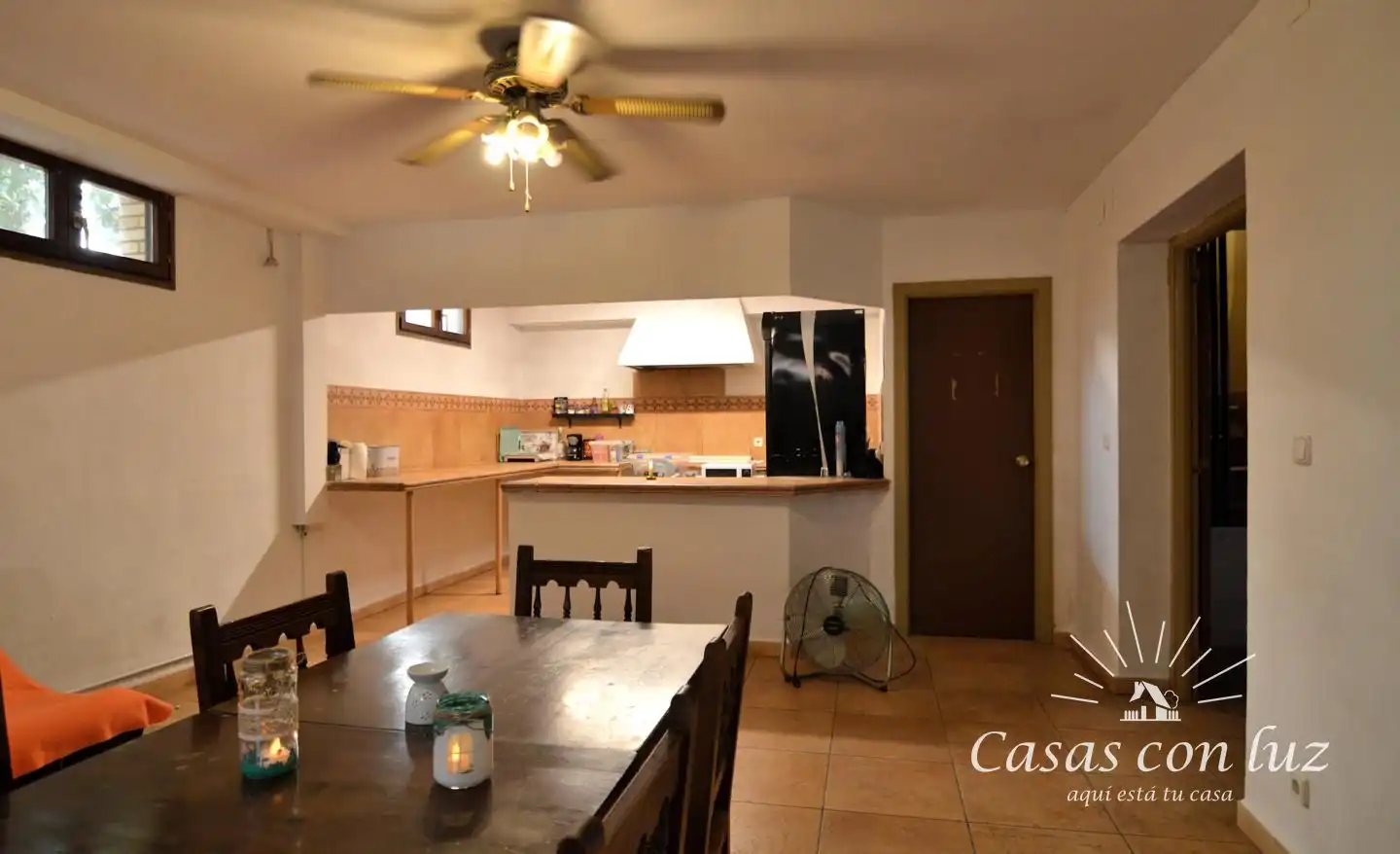 Cocina de Casa o chalet en venta en Zaragoza con Jardín privado, Trastero y Piscina