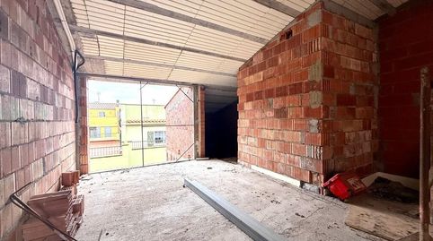 Casa adosada a reformar en Figueres con proyecto CCalçada de Tapis nº7.