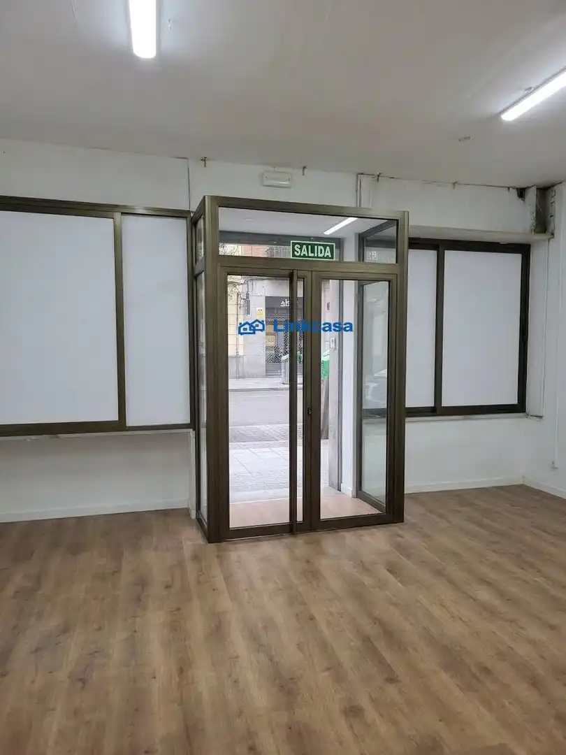 Gewerbefläche zur Übernahme in Calle de Castrillo de Aza, imagen 9