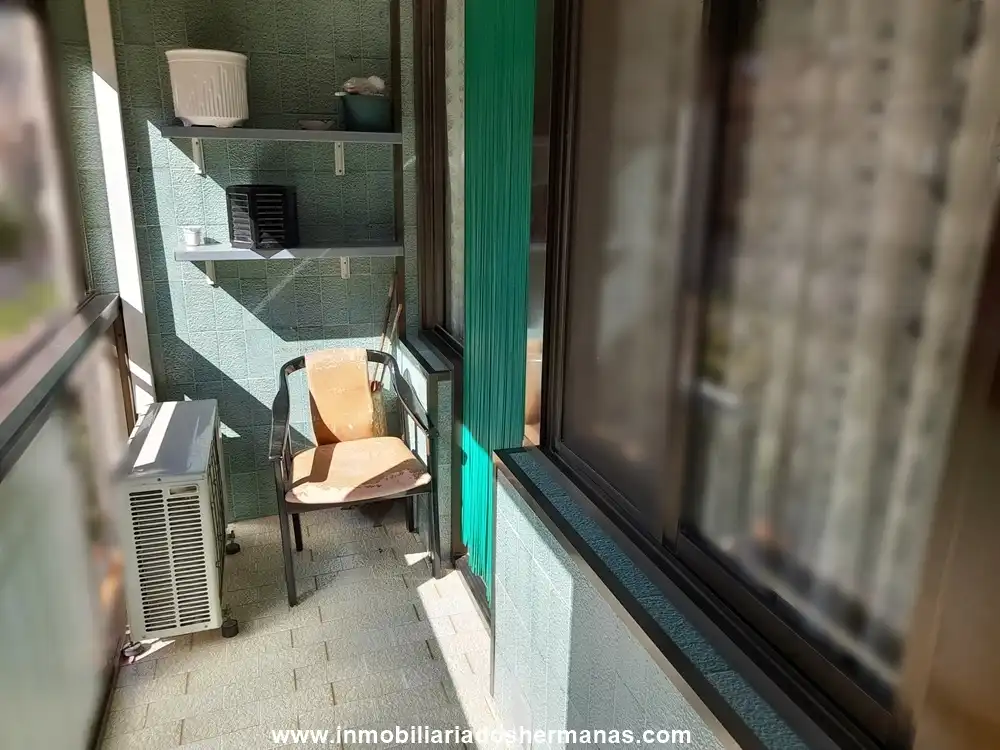 Terrassa de Pis en venda en El Prat de Llobregat amb Aire condicionat, Moblat i Balcó