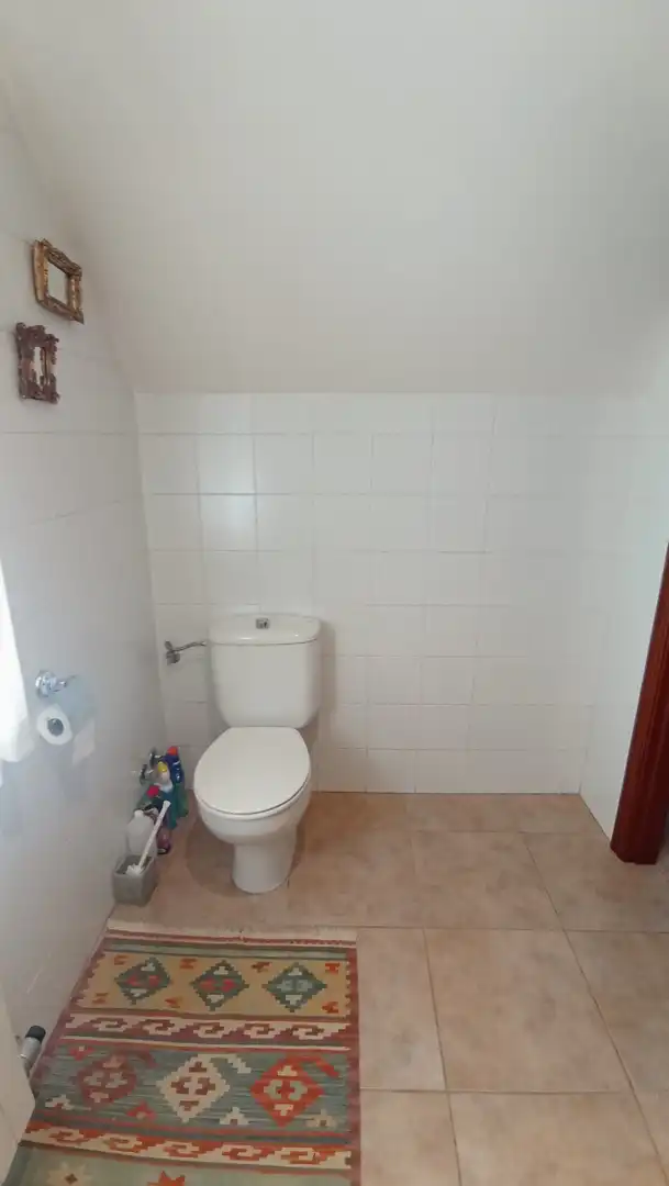 Baño de Casa o chalet en venta en Ponte Caldelas con Calefacción, Jardín privado y Parquet