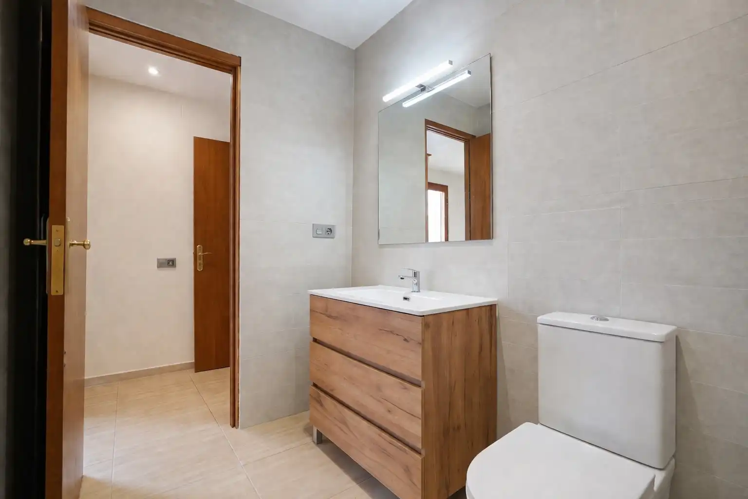 Baño de Casa o chalet en venta en Riudecanyes con Jardín privado, Terraza y Trastero