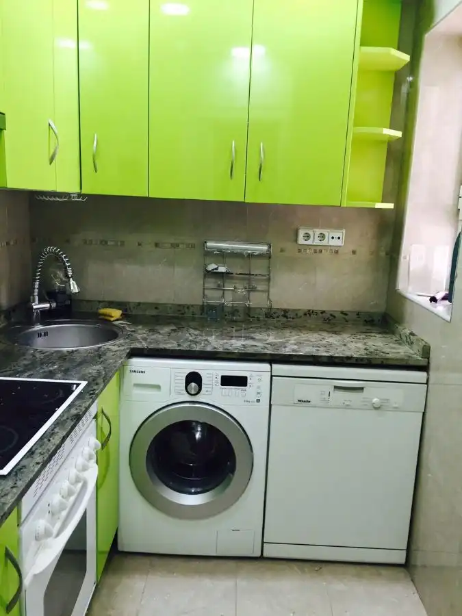 Cocina de Piso de alquiler en  Madrid Capital con Aire acondicionado y Calefacción