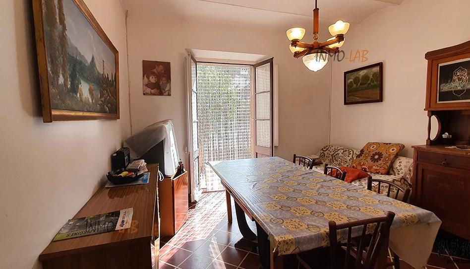 Foto 1 de Casa adosada en venda a Carrer del Montseny, Vallgorguina, Barcelona