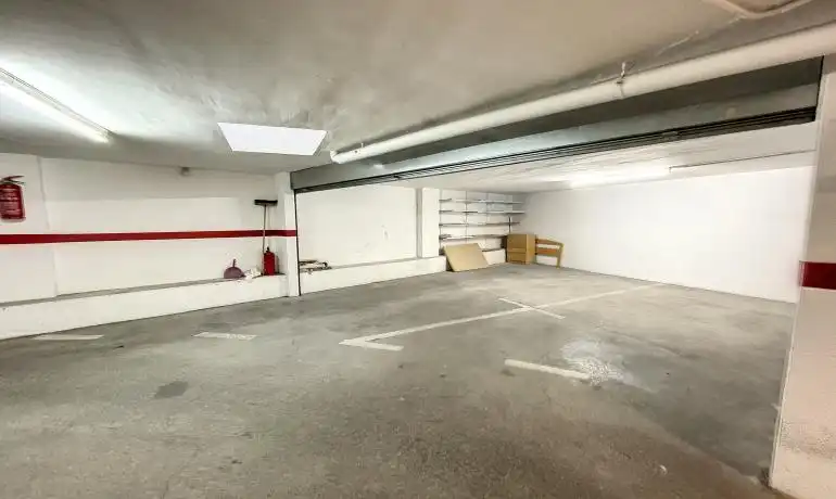 Parking for sale in Centre