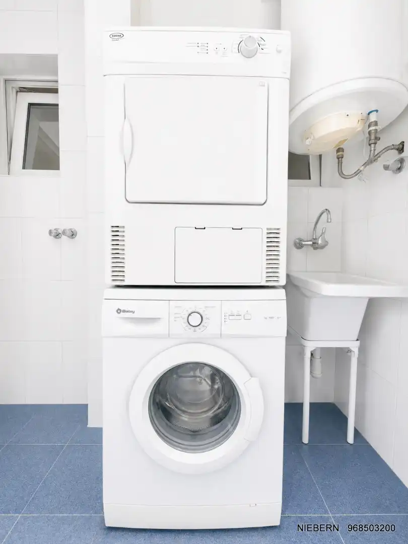 Habitación de Piso de alquiler en Cartagena con Aire acondicionado, Parquet y Amueblado