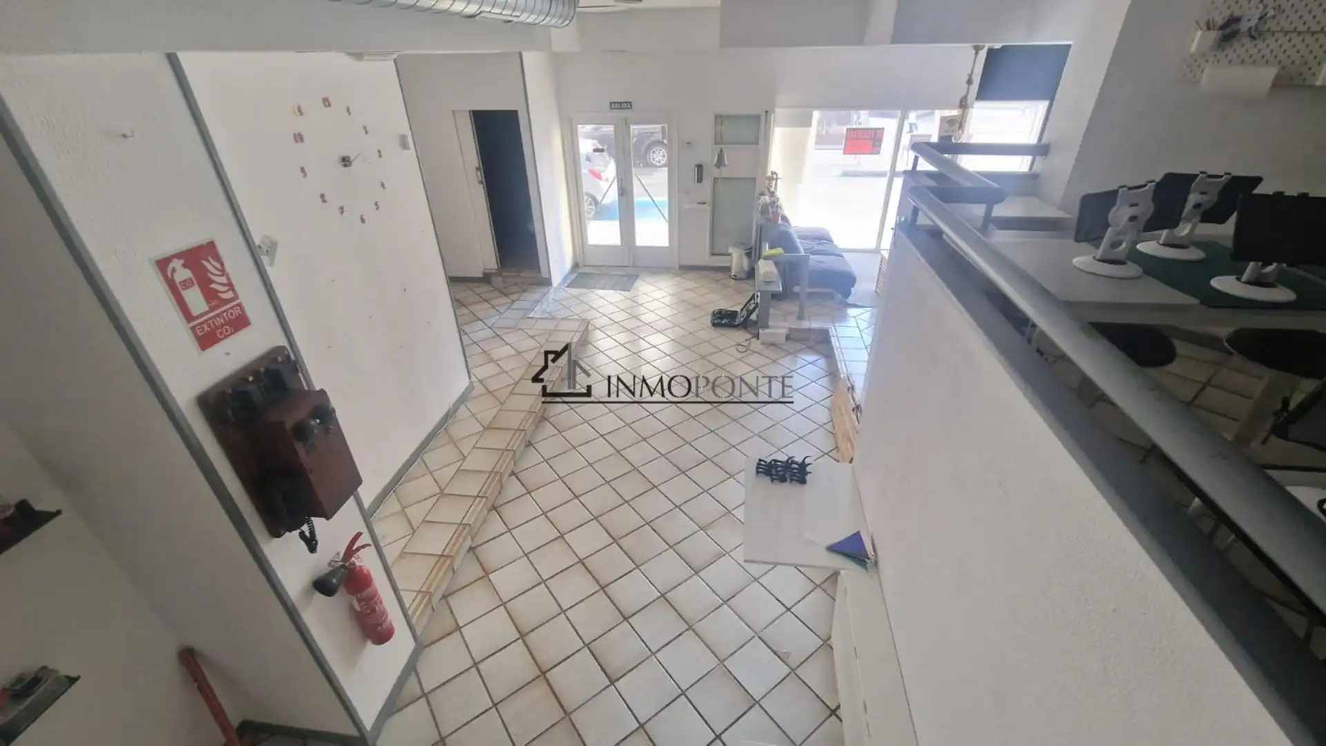 Local en venda a GERMÁN ADRIO, Zona Fernández Ladreda
