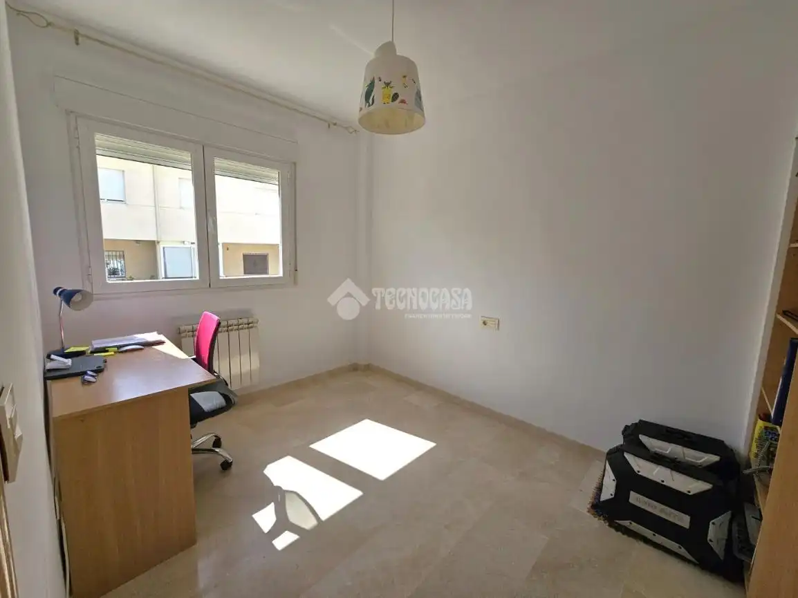Detached homes for sale in Vegas del Genil