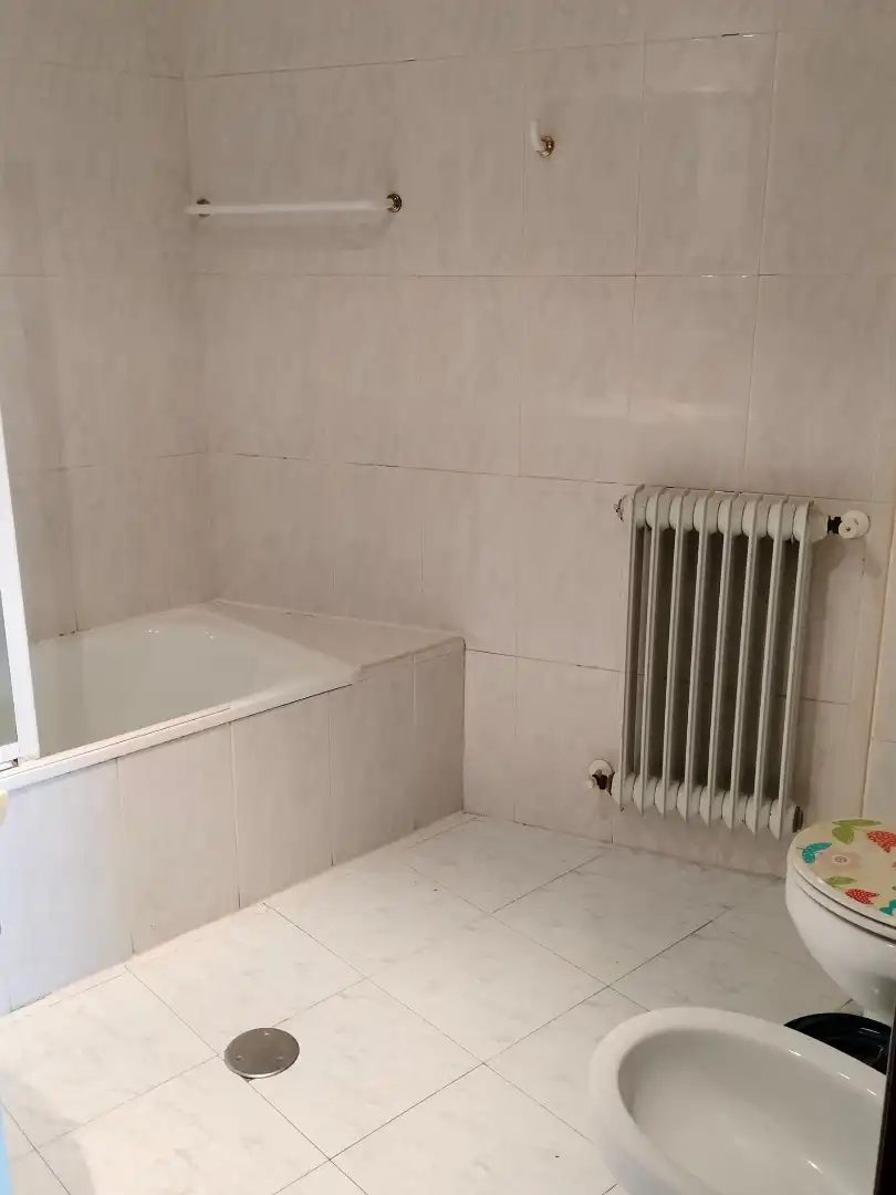 Baño de Piso en venta en Zaratán con Calefacción, Terraza y Trastero