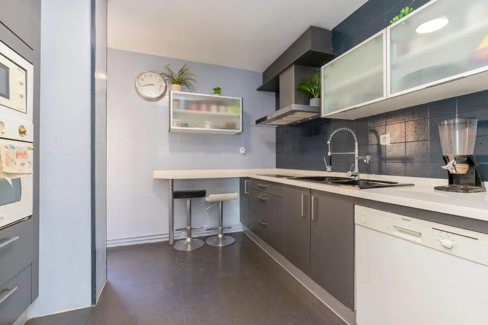 Küche von Wohnung zum Verkauf in Sevilla