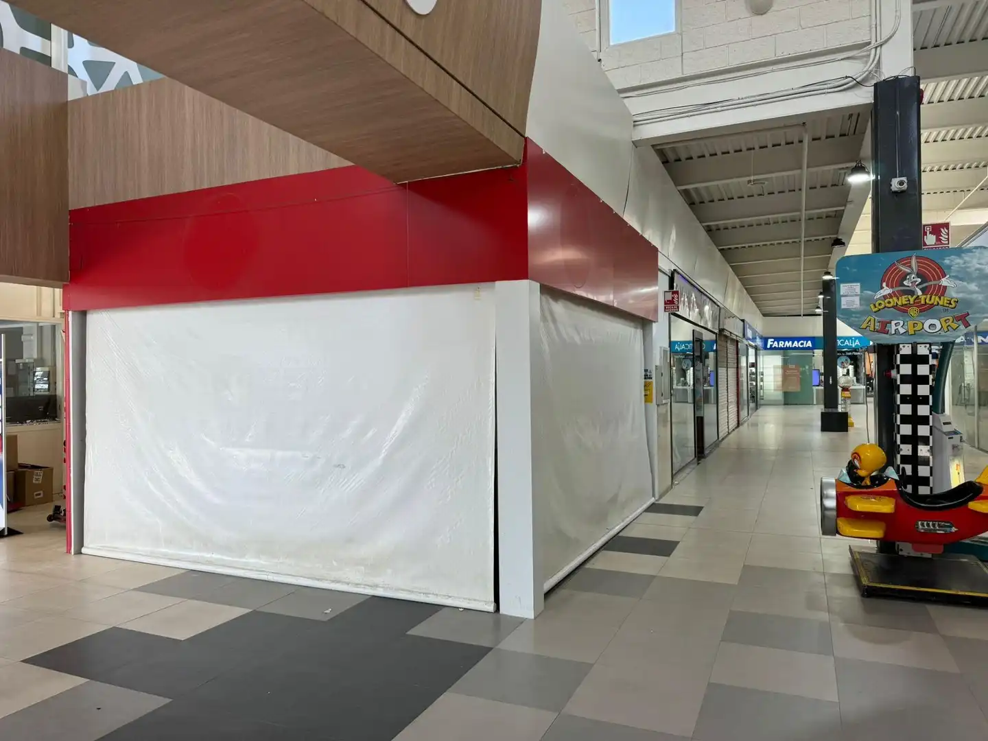 Local comercial en venta en SANTA QUITERIA 15, imagen 3