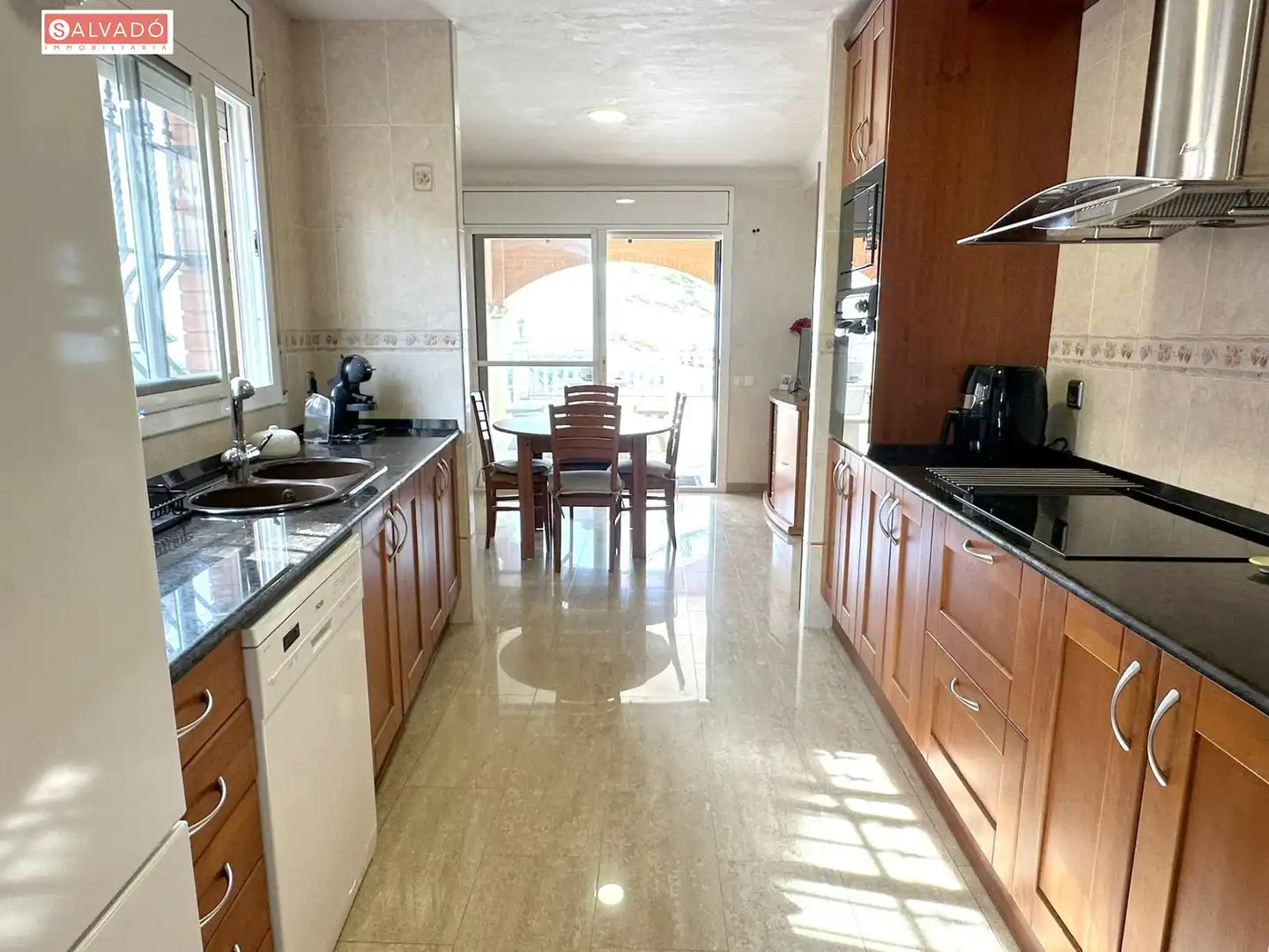 Cocina de Casa o chalet en venta en El Vendrell con Calefacción, Jardín privado y Terraza