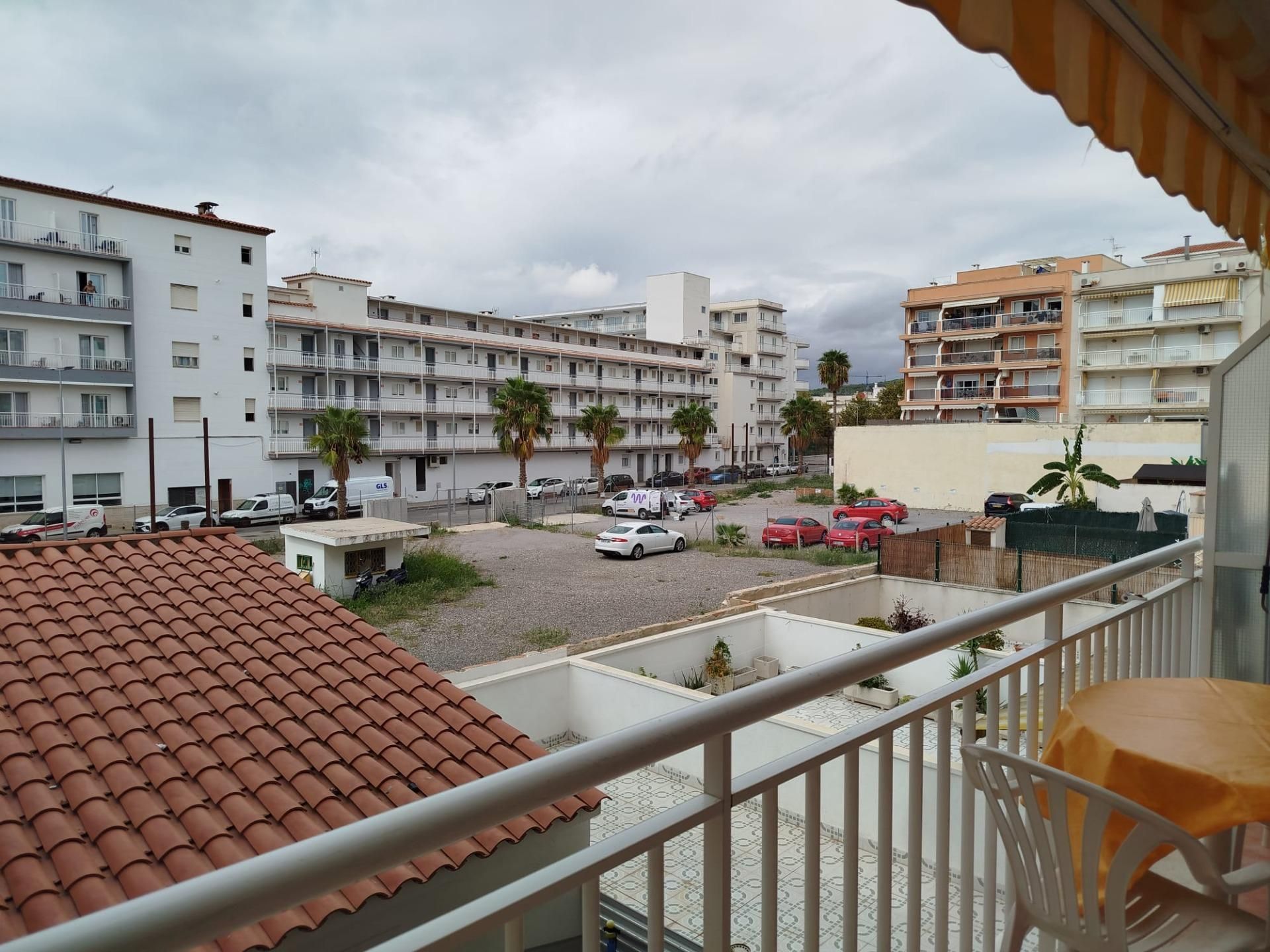 Vista exterior de Pis en venda en Calafell amb Terrassa i Balcó