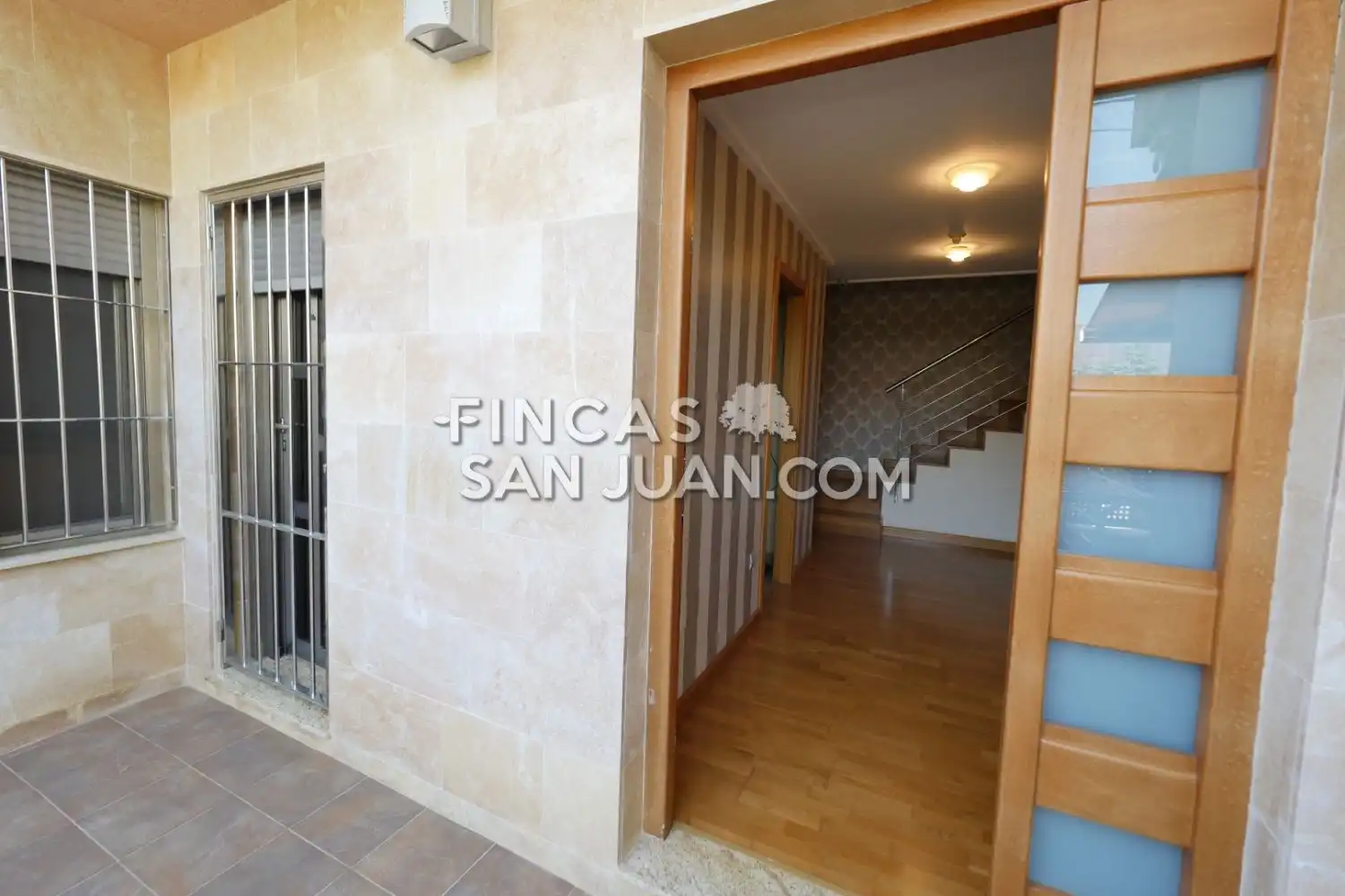Casa o xalet en venda en Orihuela amb Jardí privat, Terrassa i Traster