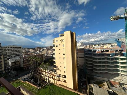 Exterior view of Flat for sale in Fuengirola  with Air Conditioner, Terrace and Community pool