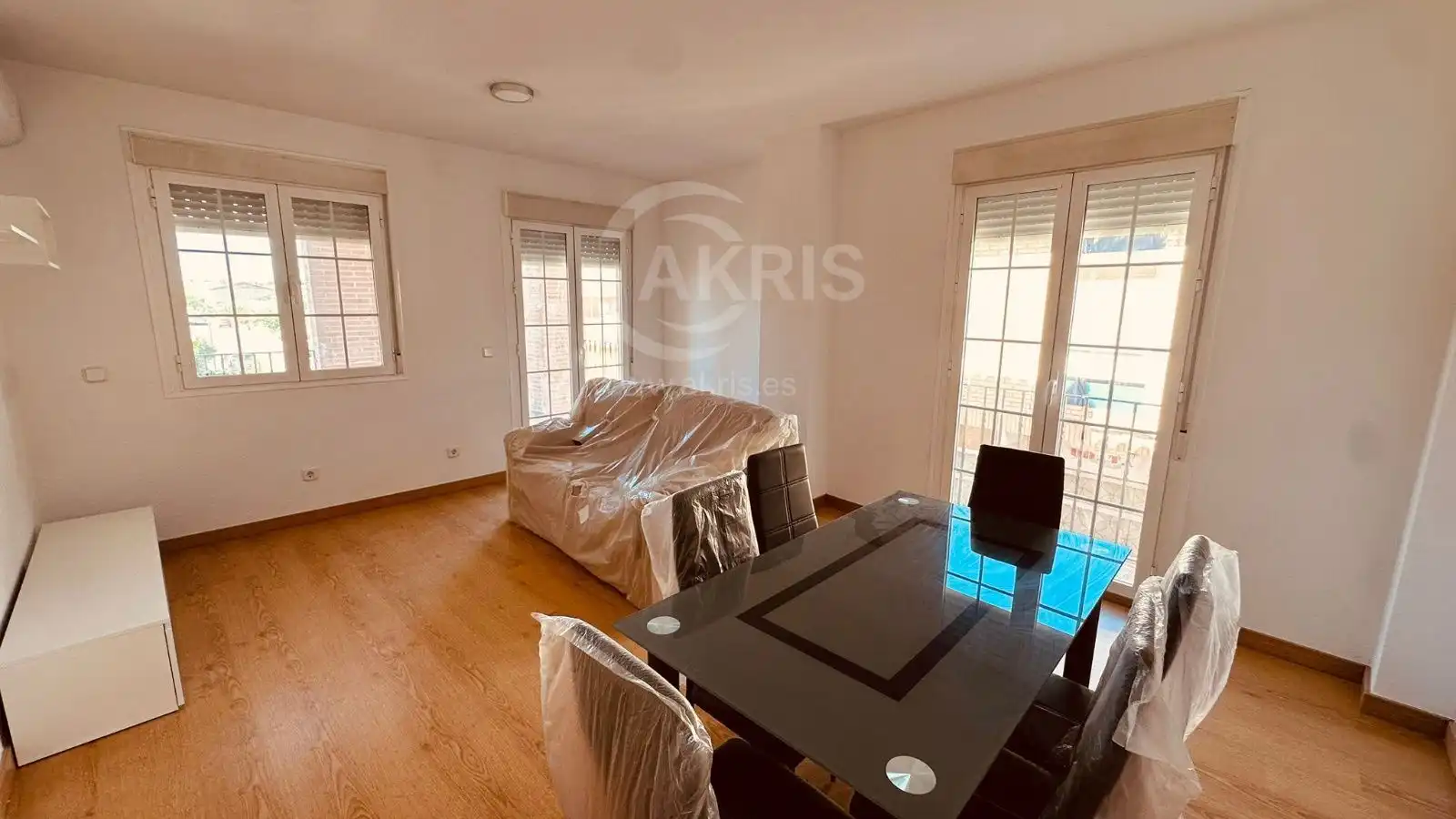 Living room of Flat for sale in Malpica de Tajo  with Heating