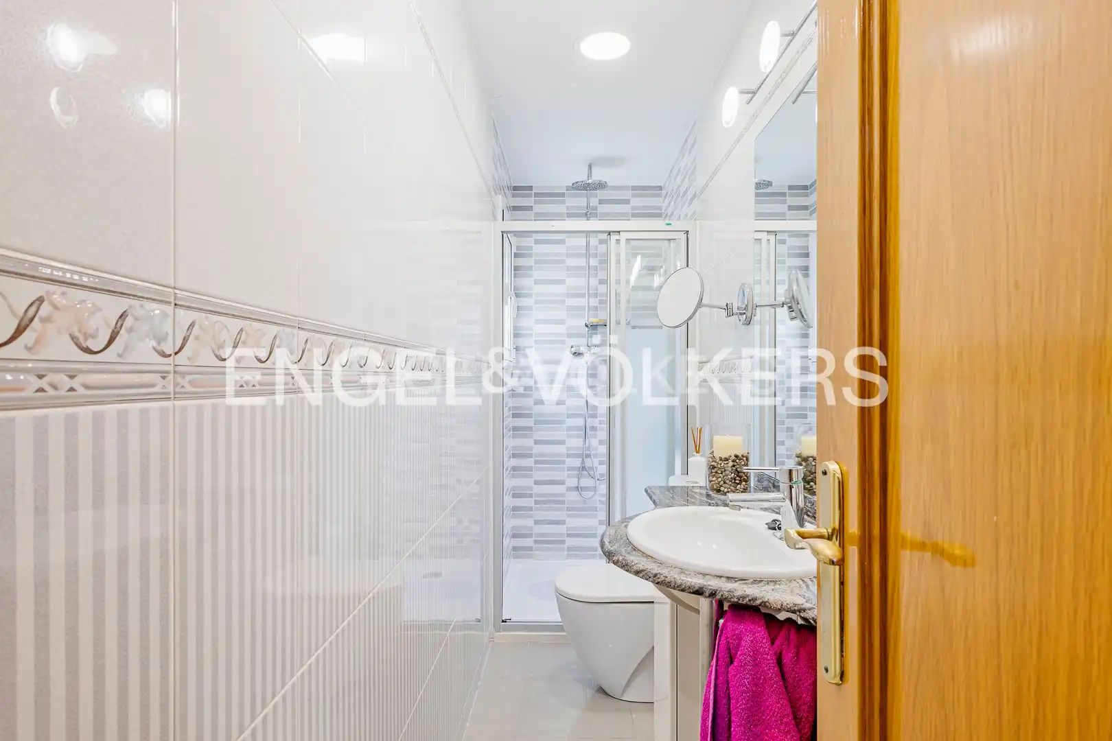 Bathroom of Houses for sale in Sant Vicenç Dels Horts  with Heating, Storage room and Swimming Pool