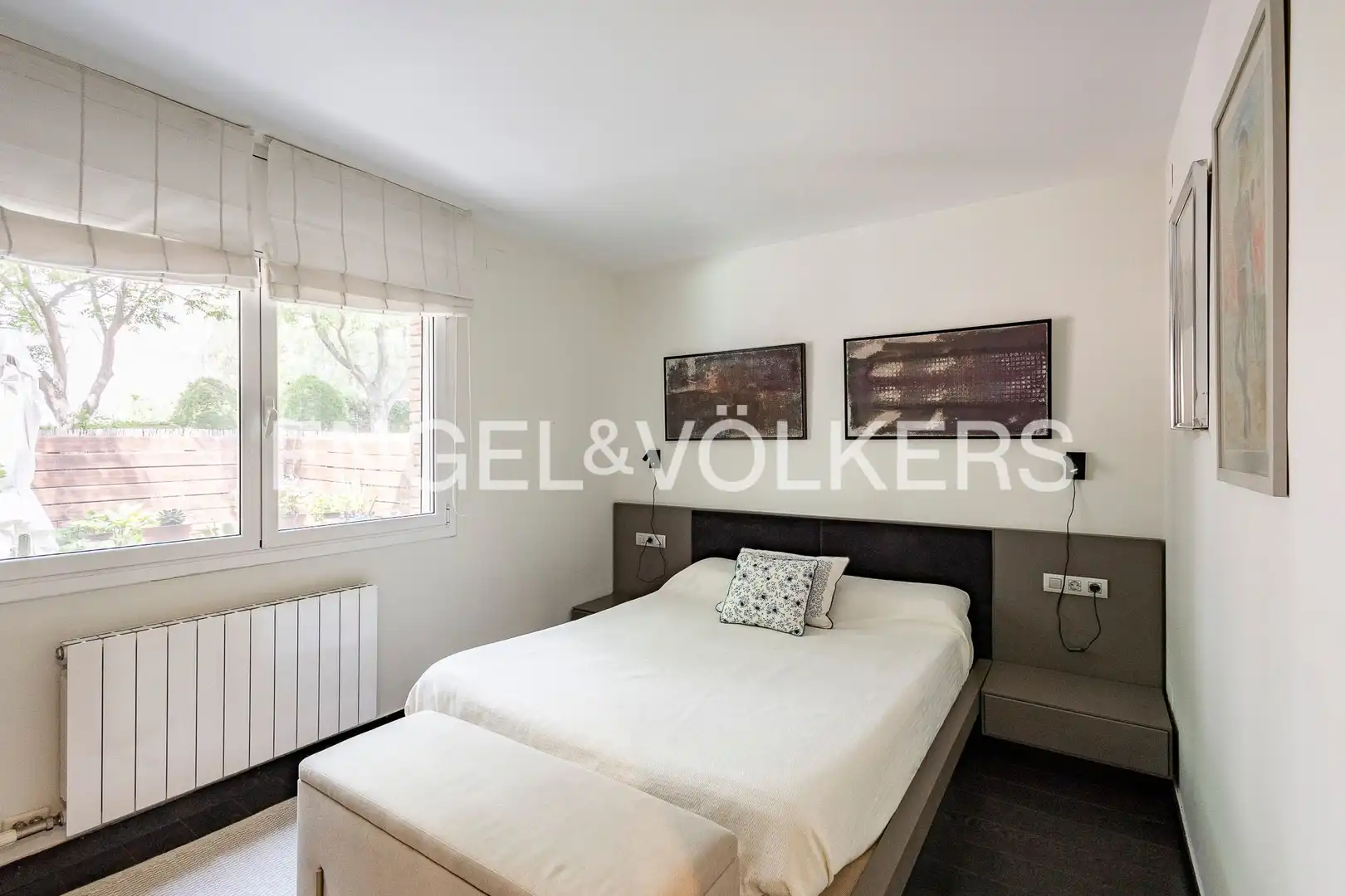 Dormitori de Apartament en venda en Esplugues de Llobregat amb Aire condicionat, Calefacció i Jardí privat