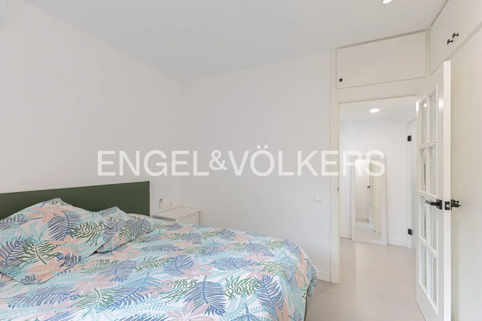 Bedroom of Flat for sale in Barcelona  with Air Conditioner, Heating and Terrace