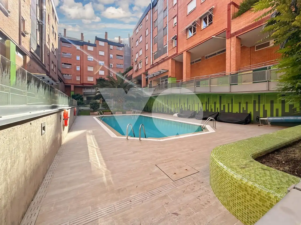 Piscina de Pis en venda en Madrid amb Calefacció, Traster i Piscina