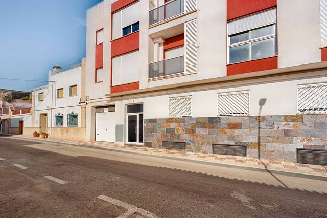 Edificio en Venta en C/ Barranc de xulla - Juan de la Cierva  en Castalla