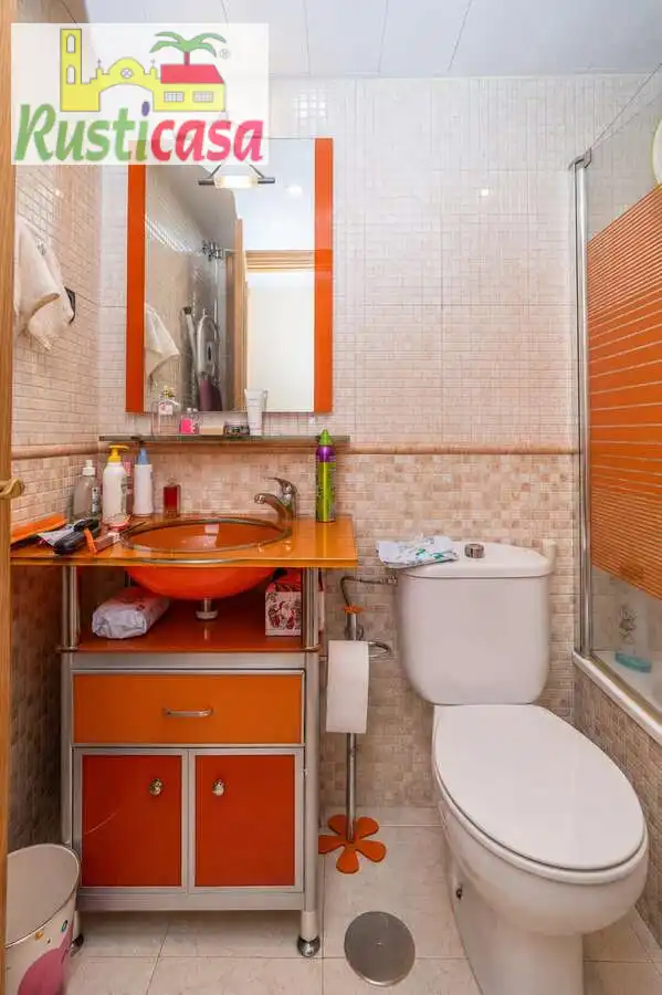 Baño de Piso en venta en Linares con Aire acondicionado, Calefacción y Amueblado